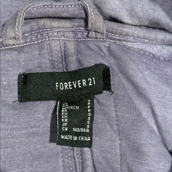 Forever 21 Lavender Puffer Jacket - Picture 3 of 3
